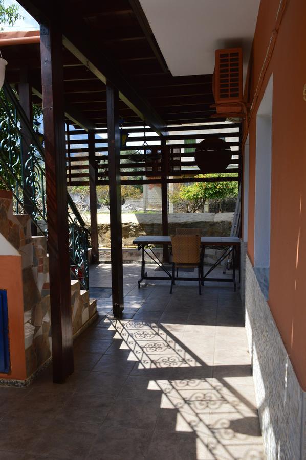 "Stelios & Galini" Hotel Symi Bagian luar foto