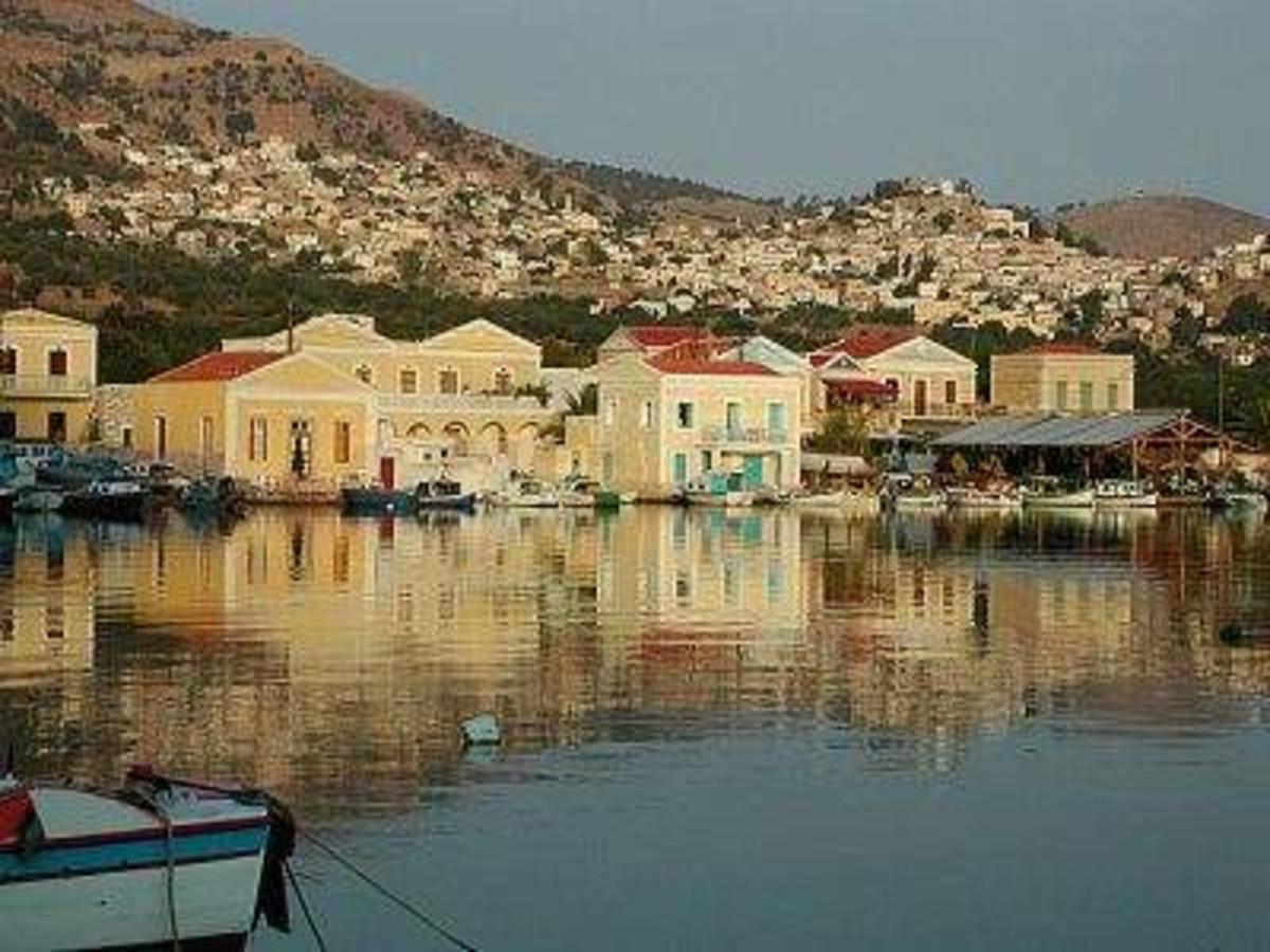 "Stelios & Galini" Hotel Symi Bagian luar foto