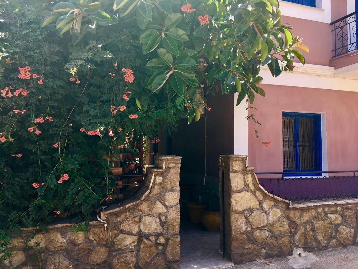 "Stelios & Galini" Hotel Symi Bagian luar foto